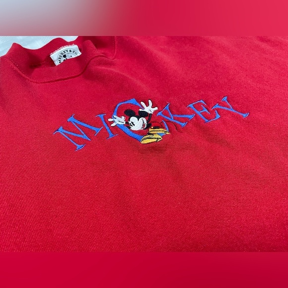 Vintage Disney Mickey & Co. Red Sweatshirt Women’s XL Made in USA - Picture 4 of 11